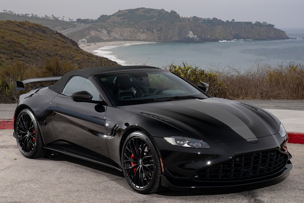 /2023 Aston-Martin Vantage