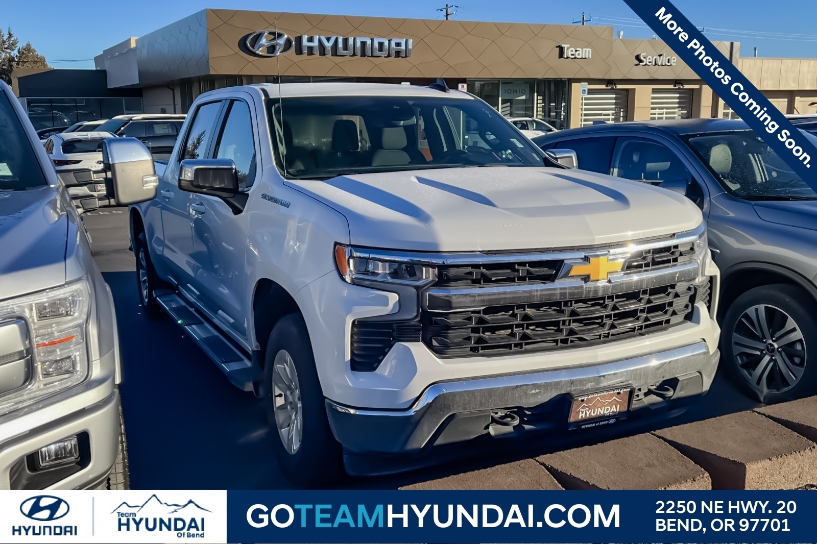 2024 Chevrolet Silverado 1500 LT Crew Cab 4WD