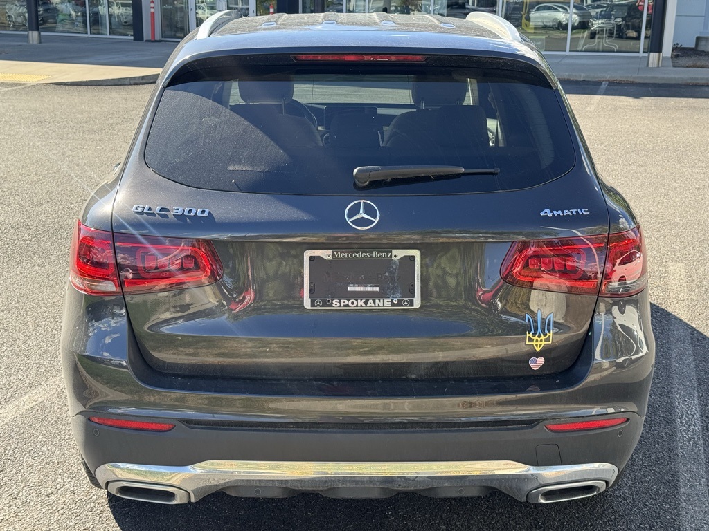 2021 Mercedes Benz GLC 300 photo 4