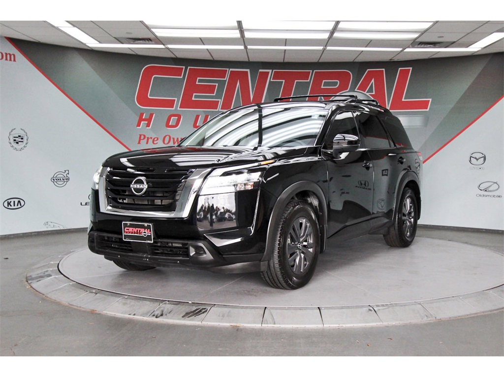 2022 Nissan Pathfinder SV Black at Bravo Nissan