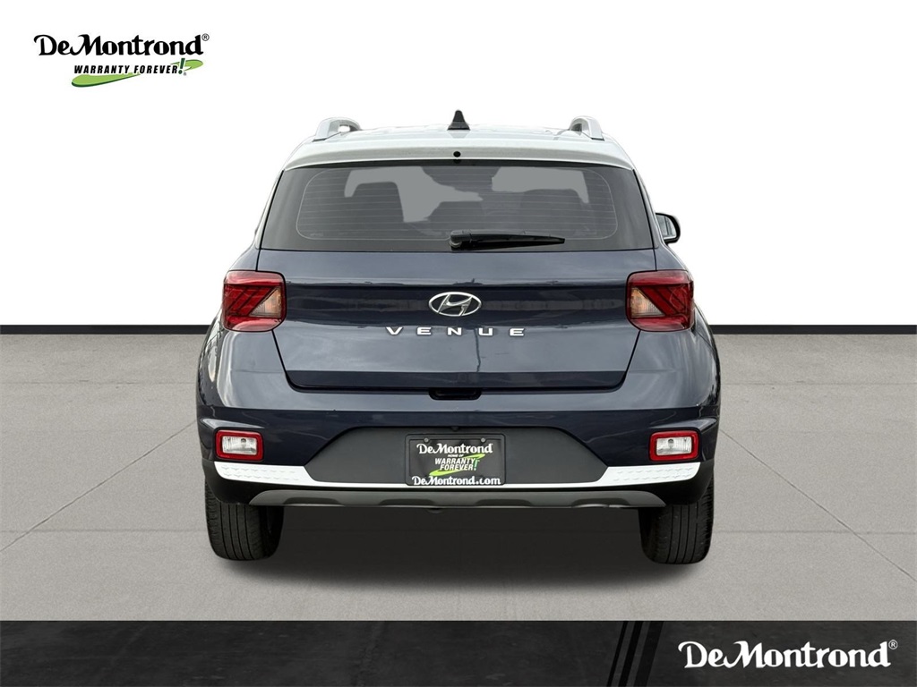 2022 Hyundai Venue Limited Blue at Baytown Hyundai
