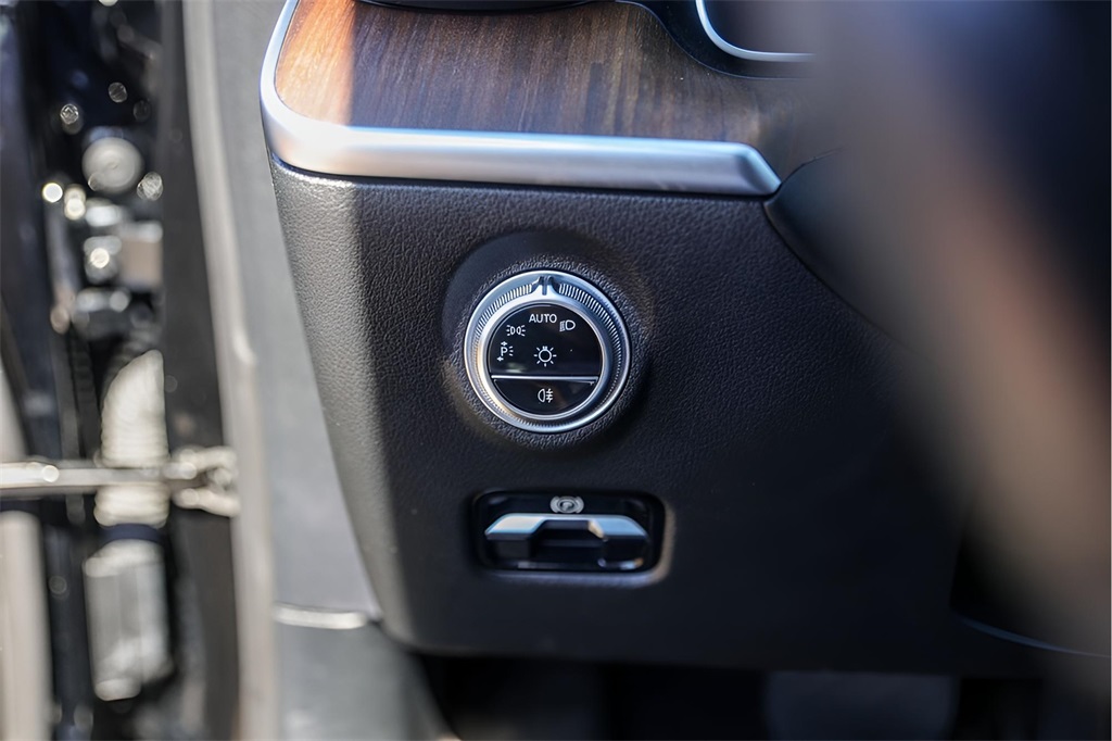 Used Car 2025 Mercedes-benz C-class  C 300 For Sale Under $40,000 In Austin, Texas