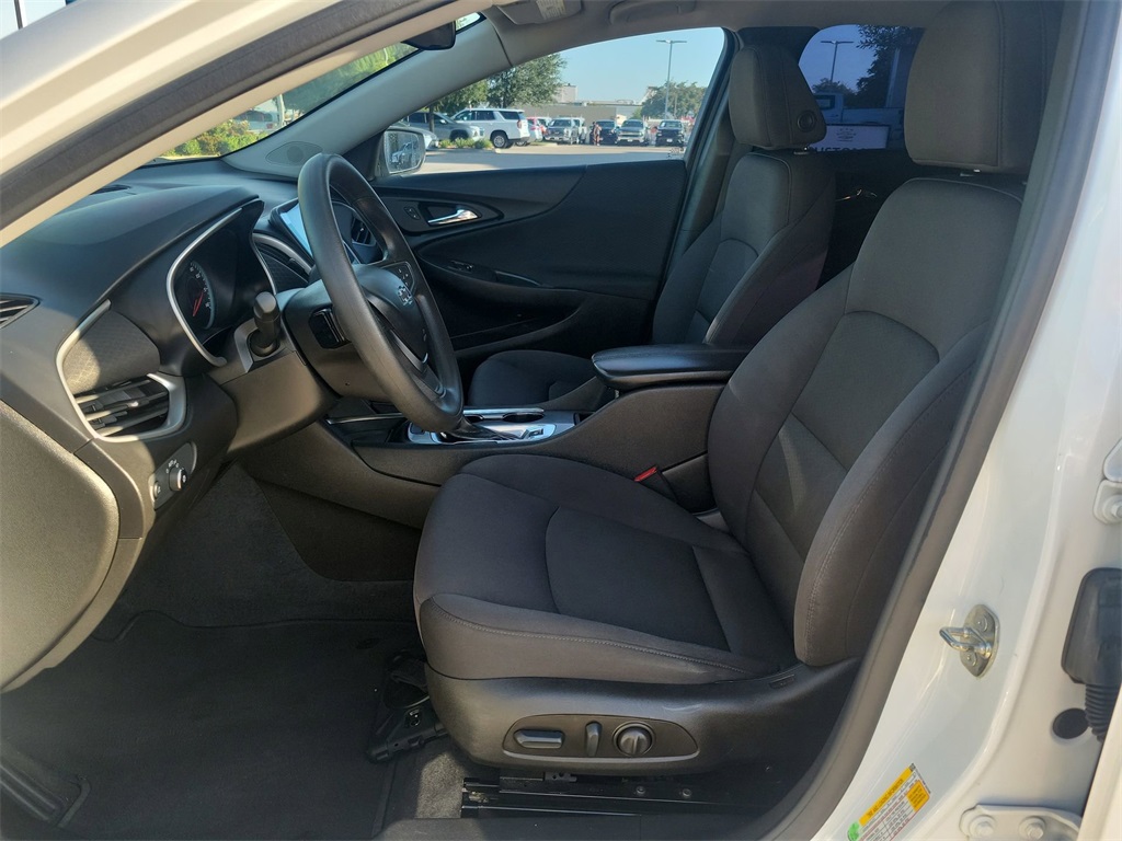 Used Car 2022 Chevrolet Malibu  Lt For Sale Under $20,000 In Carrollton, Texas