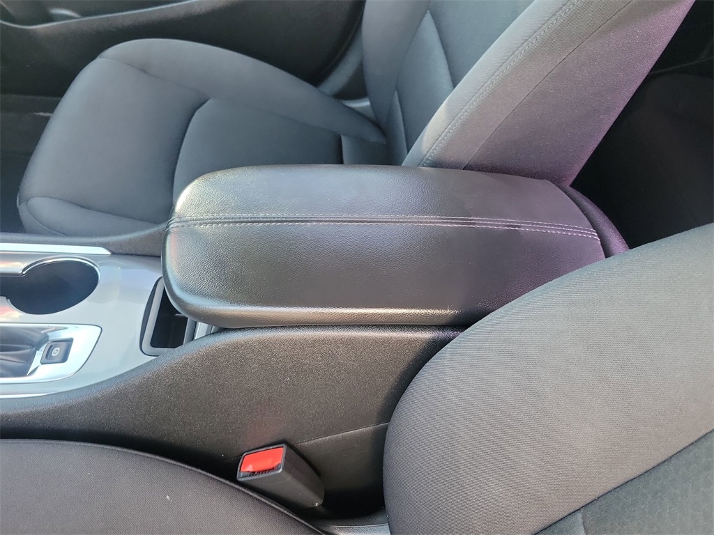 Used Car 2022 Chevrolet Malibu  Lt For Sale Under $20,000 In Carrollton, Texas