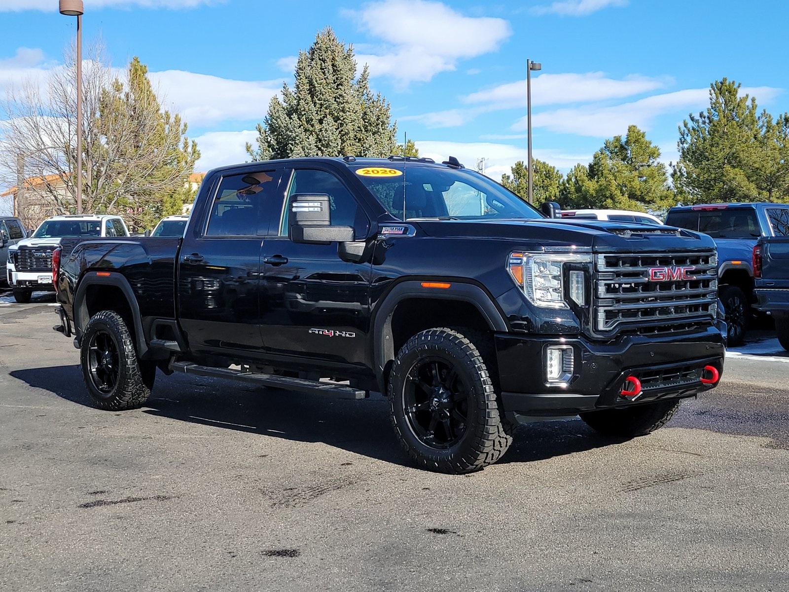2020 GMC Sierra 2500HD AT4 Crew Cab 4WD