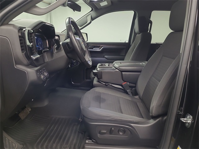 2022 – Chevrolet – Silverado 1500