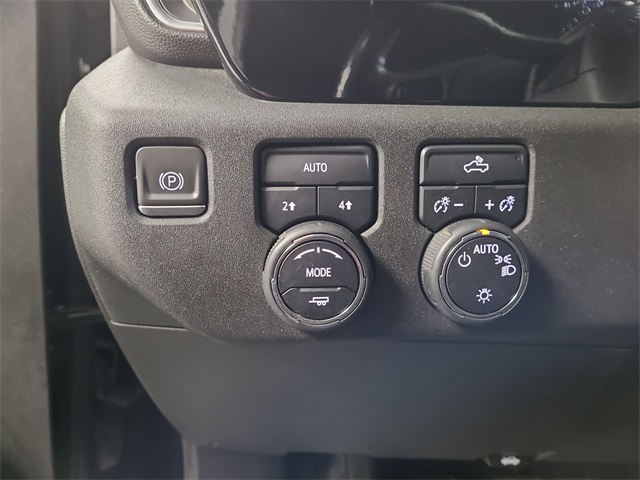 2022 – Chevrolet – Silverado 1500