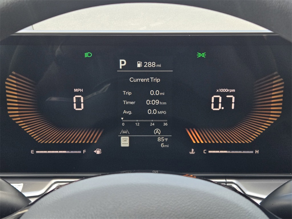 2025 Kia Sorento LX - 10