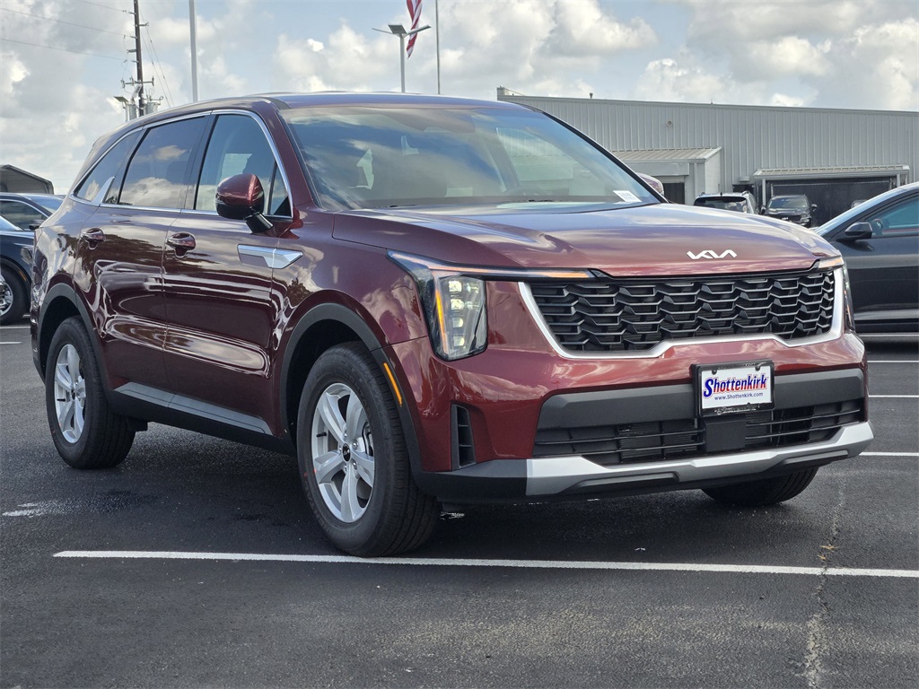 2025 Kia Sorento LX - 1