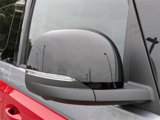 2025 Volkswagen ID. Buzz Pro S Plus - 10