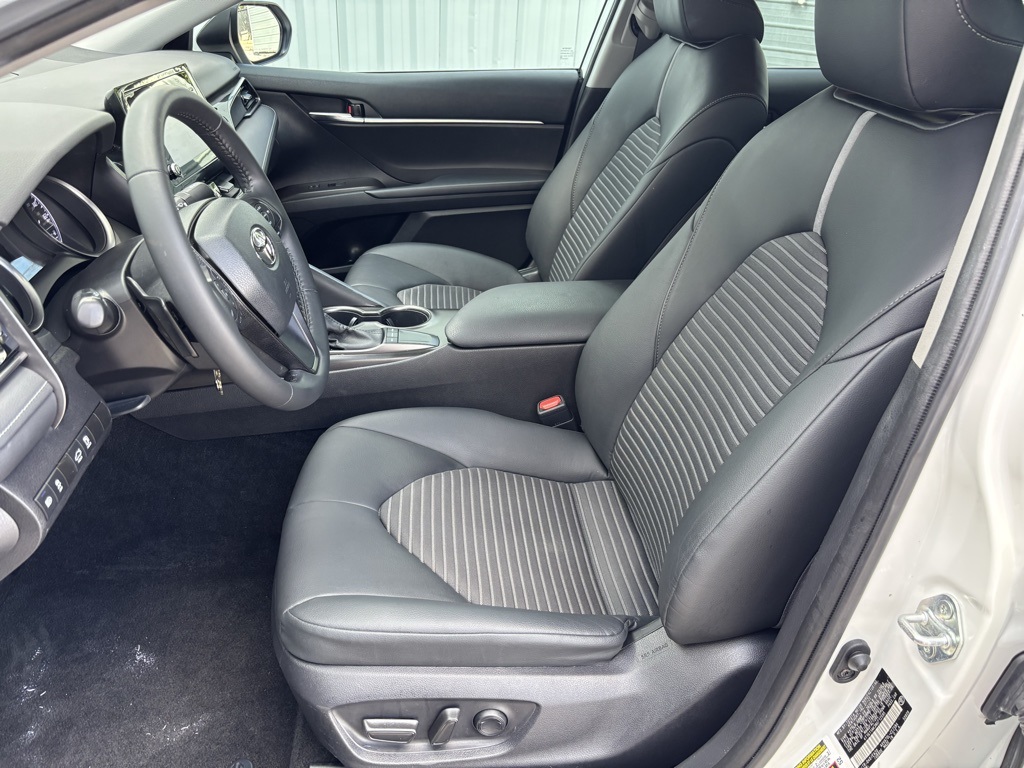Used Car 2022 Toyota Camry  For Sale Under $25,000 In Austin, Texas