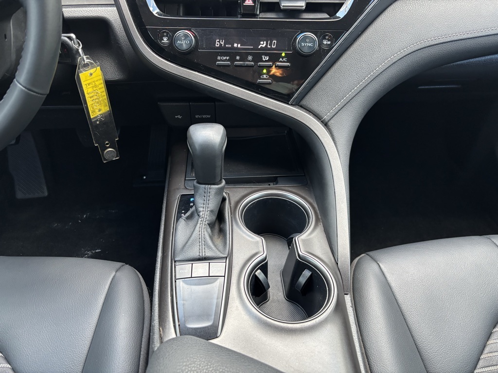 Used Car 2022 Toyota Camry  For Sale Under $25,000 In Austin, Texas
