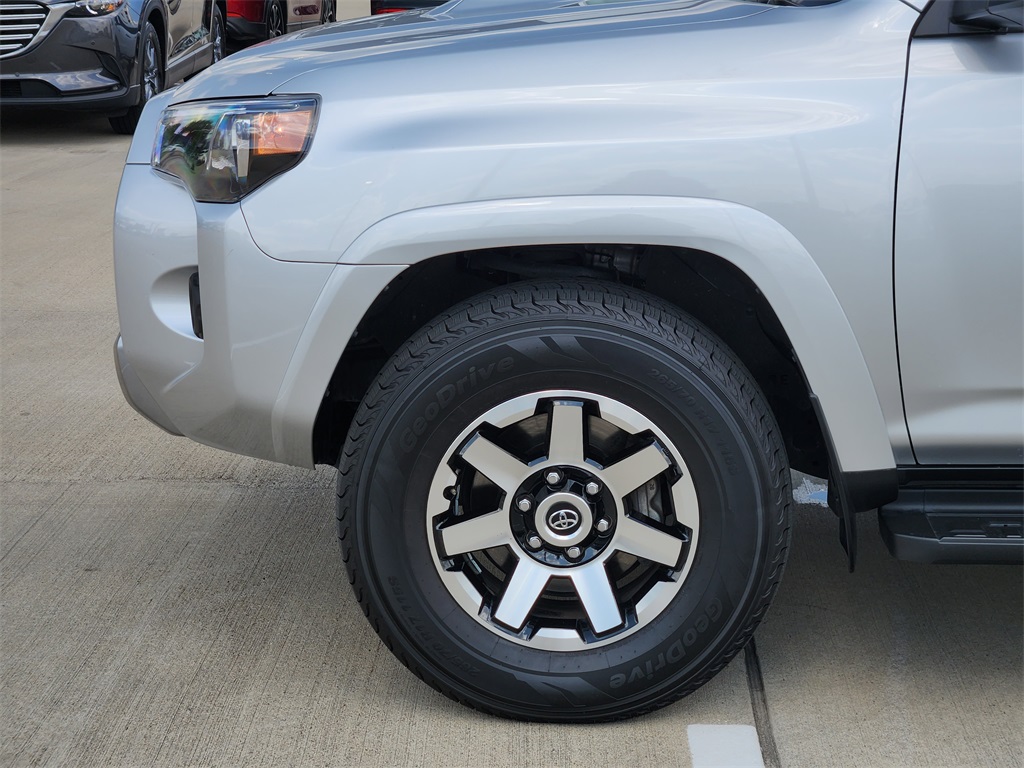 2024 Toyota 4Runner TRD Off-Road - 7
