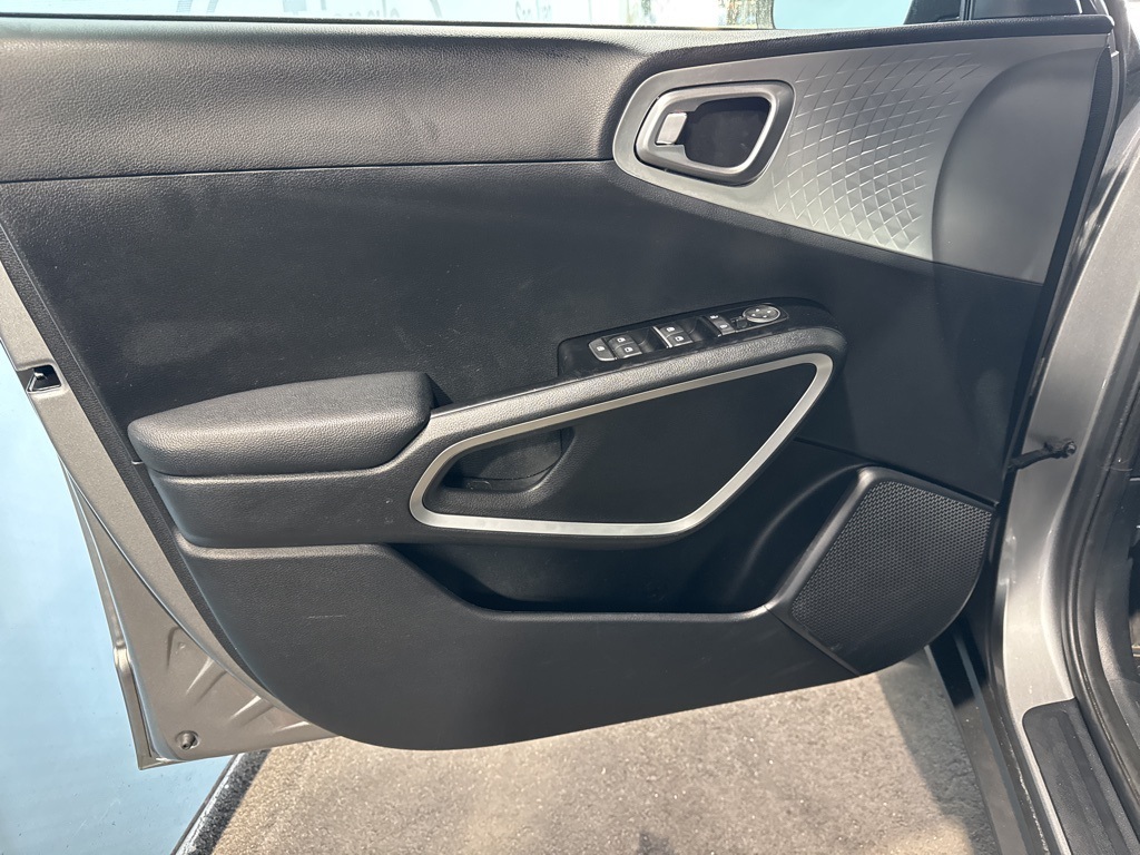 Thumbnail: 2024 Kia Soul - 28