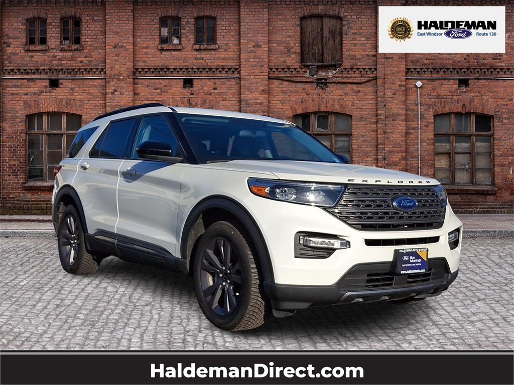 2022 Ford Explorer XLT AWD