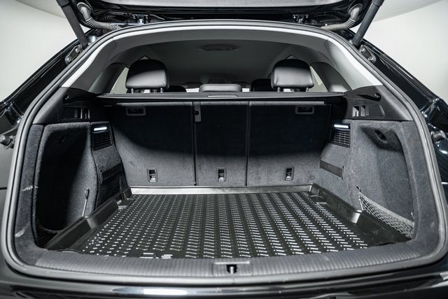 AudiQ59