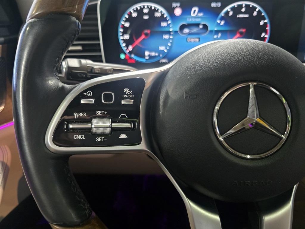 Thumbnail: 2022 Mercedes-Benz GLS - 16