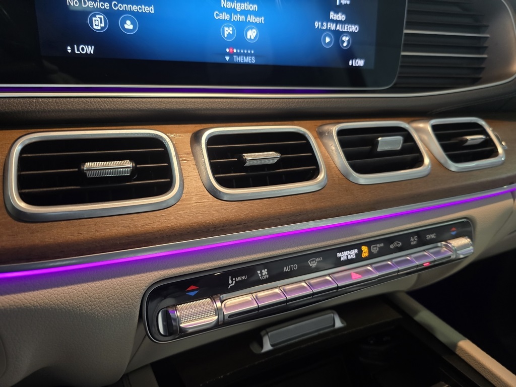 Thumbnail: 2022 Mercedes-Benz GLS - 22