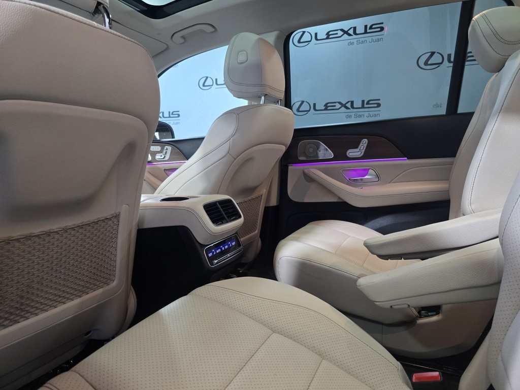 Thumbnail: 2022 Mercedes-Benz GLS - 26