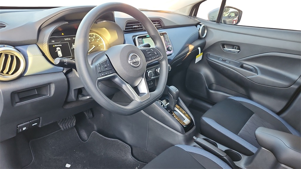 2025 Nissan Versa