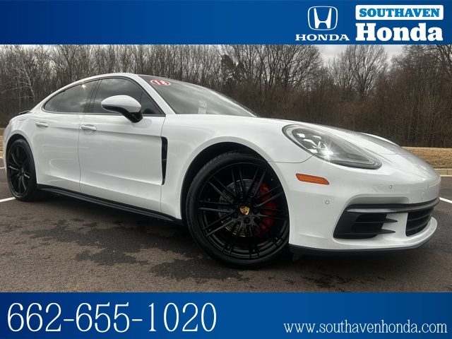 2018 Porsche Panamera 4 AWD