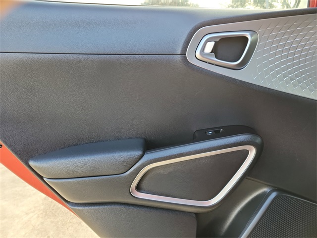 2024 Kia Soul LX Orange at Community Kia