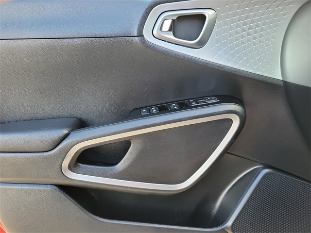 2024 Kia Soul LX Orange at Community Kia