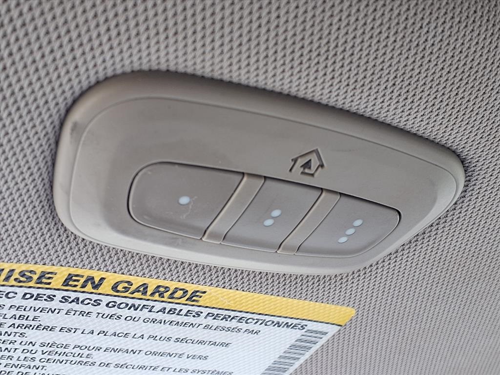 2020 Chrysler Pacifica Limited Silver at DeMontrond Auto Country