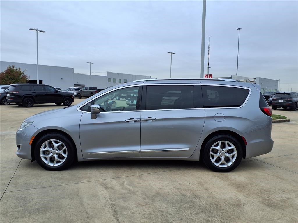 2020 Chrysler Pacifica Limited Silver at DeMontrond Auto Country