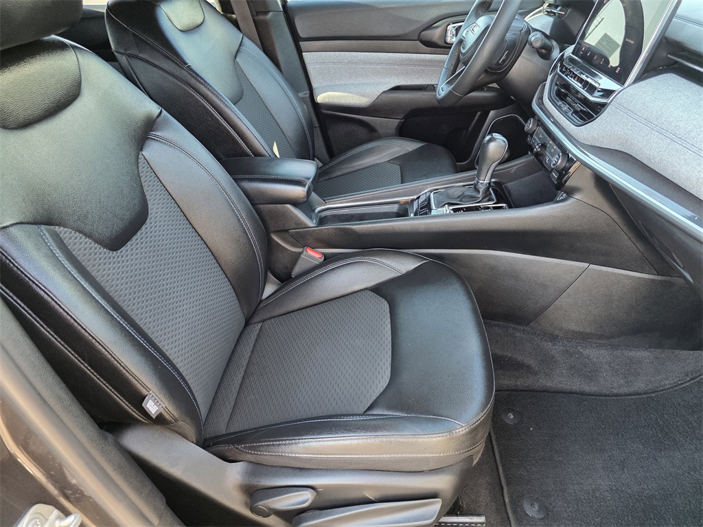 2024 Jeep Compass Latitude - 11