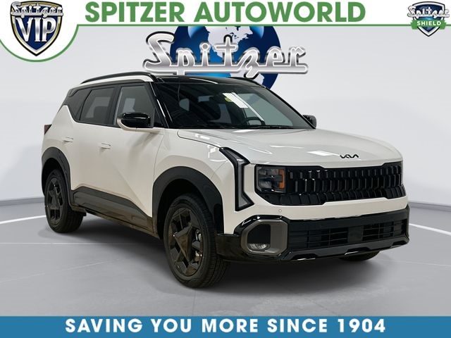 Snow White Pearl 2027 Kia Seltos SUV / Crossover All-Wheel Drive Continuously Variable Transmission