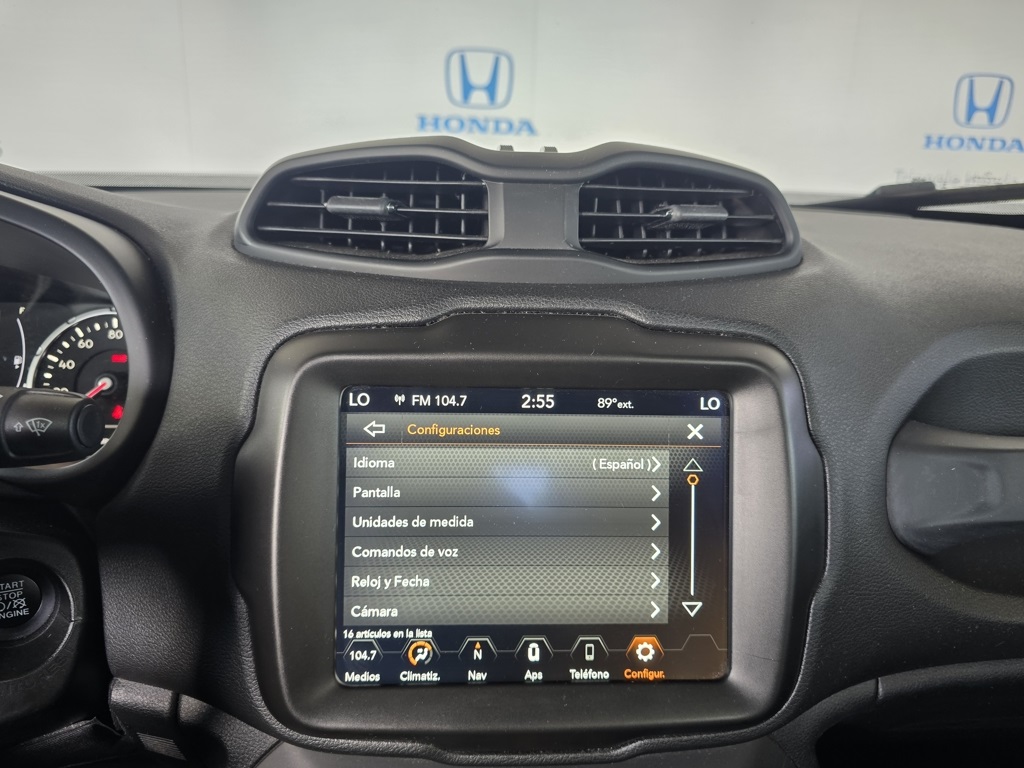 Thumbnail: 2022 Jeep Renegade - 20