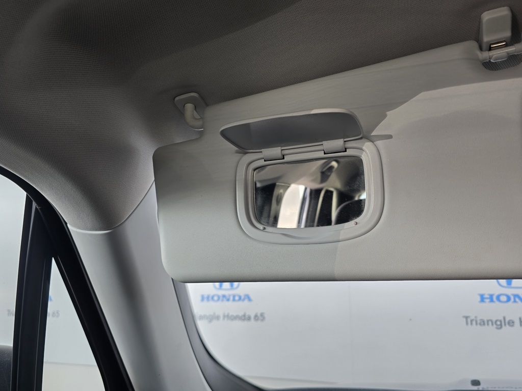 Thumbnail: 2022 Jeep Renegade - 24