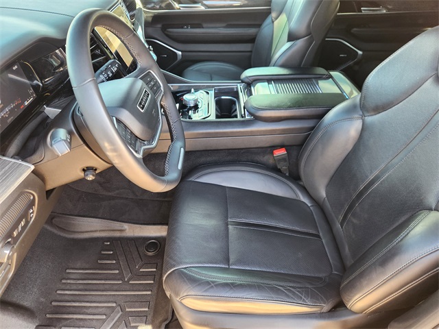 2022 Jeep Wagoneer Series III Black at Community Kia