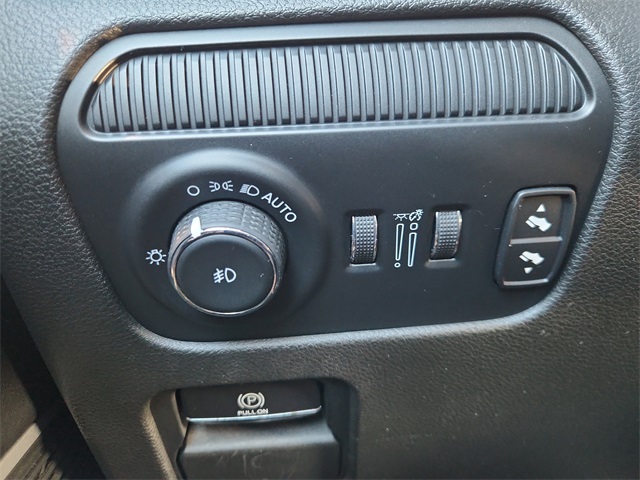 2022 Jeep Wagoneer Series III Black at Community Kia