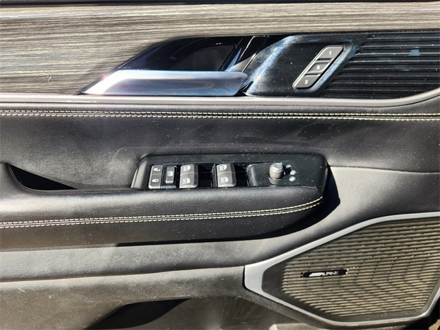 2022 Jeep Wagoneer Series III Black at Community Kia