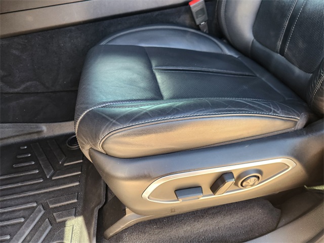 2022 Jeep Wagoneer Series III Black at Community Kia