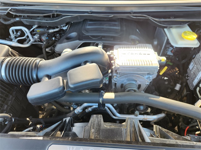 2022 Jeep Wagoneer Series III Black at Community Kia