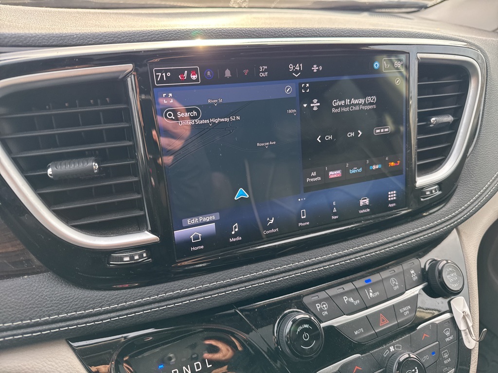 2023 Chrysler Pacifica