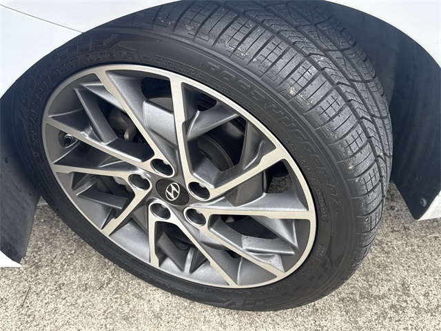 2020 Hyundai Elantra Limited White at Martin Chrysler Dodge Jeep Ram