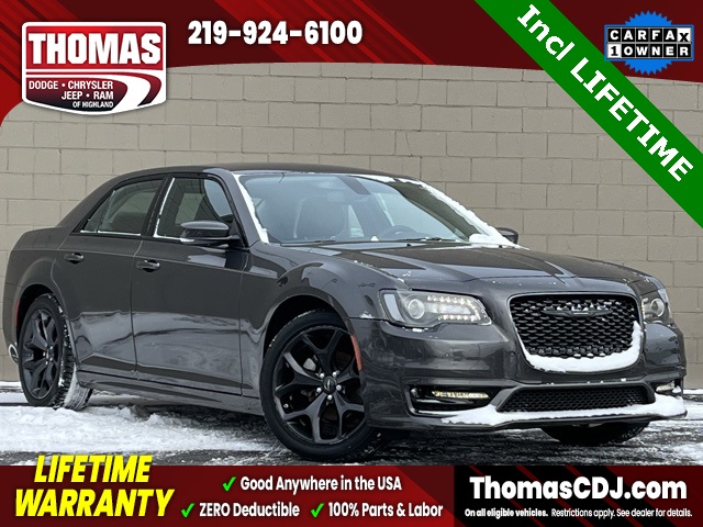 2023 Chrysler 300 Touring L RWD