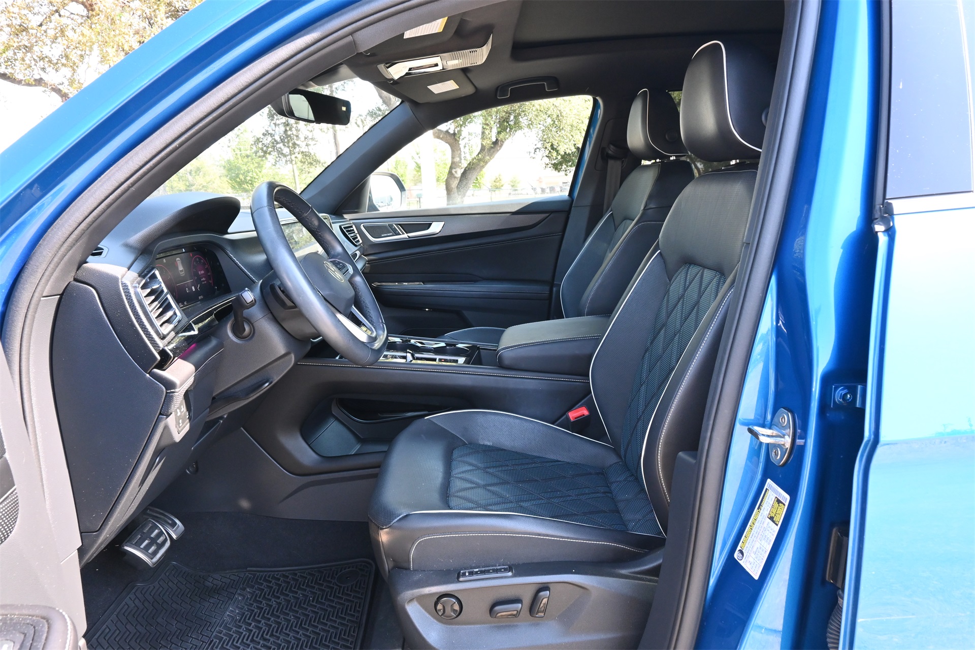 2024 Volkswagen Atlas Cross Sport 2.0T SEL Premium R-Line Blue at Bayshore Chrysler Jeep Dodge Ram