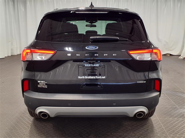 2021 Ford Escape Hybrid