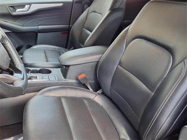 2021 Ford Escape Hybrid