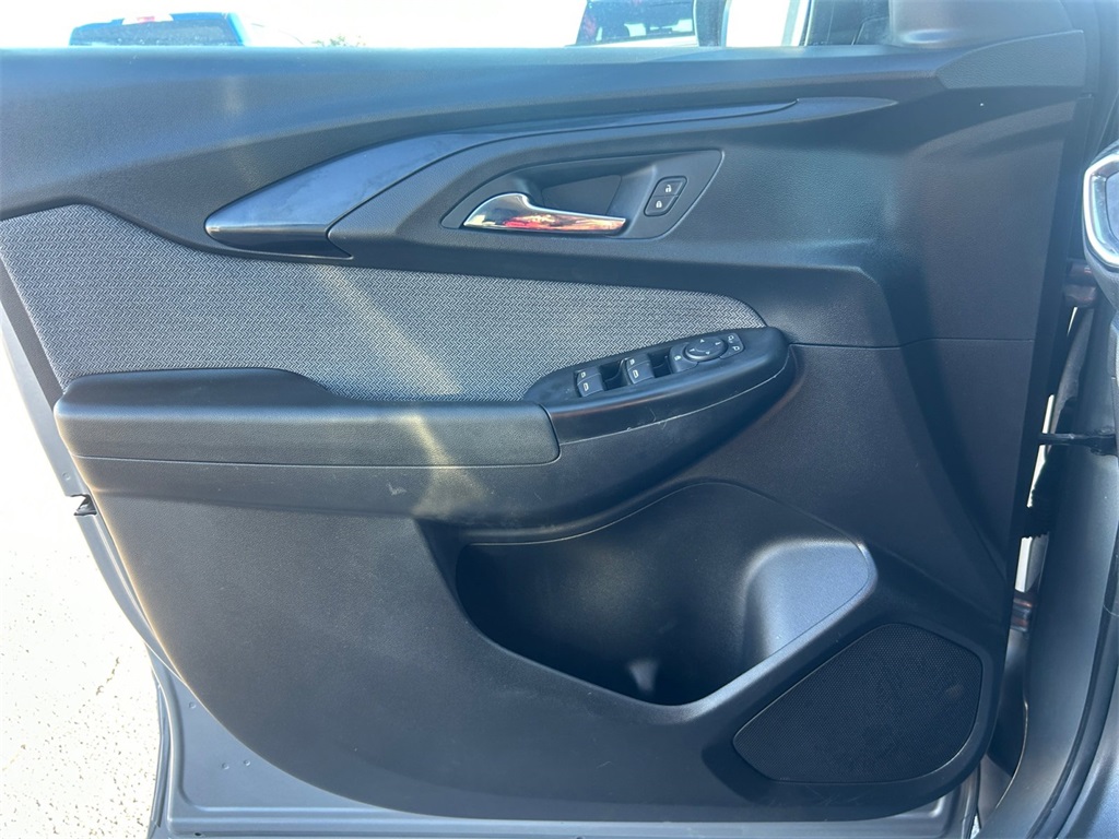 Used Car 2023 Chevrolet Trailblazer  Lt For Sale Under $20,000 In Floresville, Texas