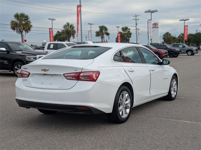 2022 Chevrolet Malibu LT - 2