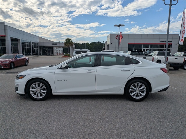 2022 Chevrolet Malibu LT - 5