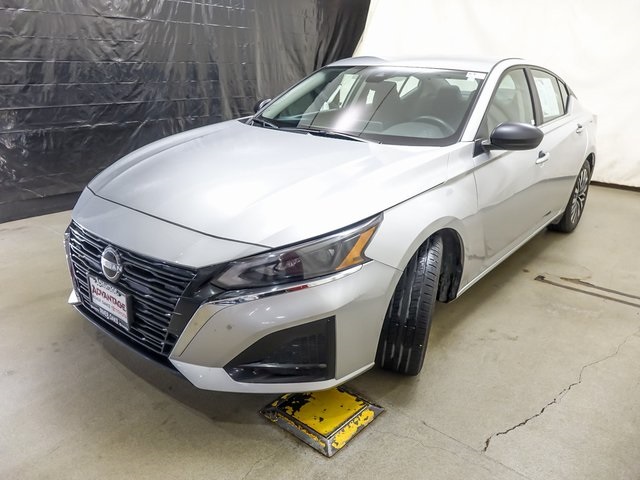 2024 Nissan Altima 2.5 SV FWD