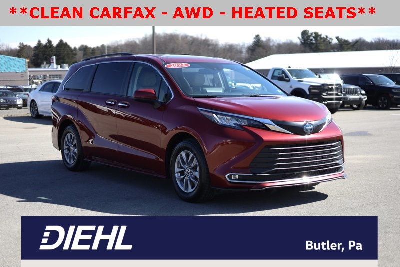 2022 Toyota Sienna XLE 7-Passenger AWD
