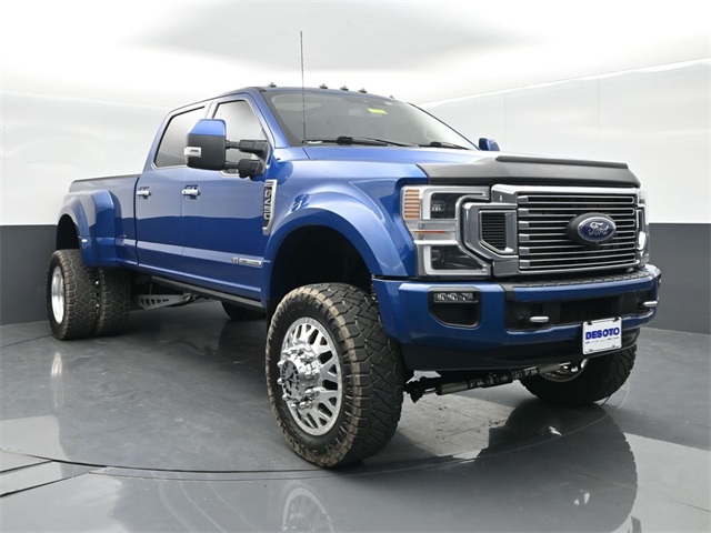 2022 Ford F-450SD Limited
